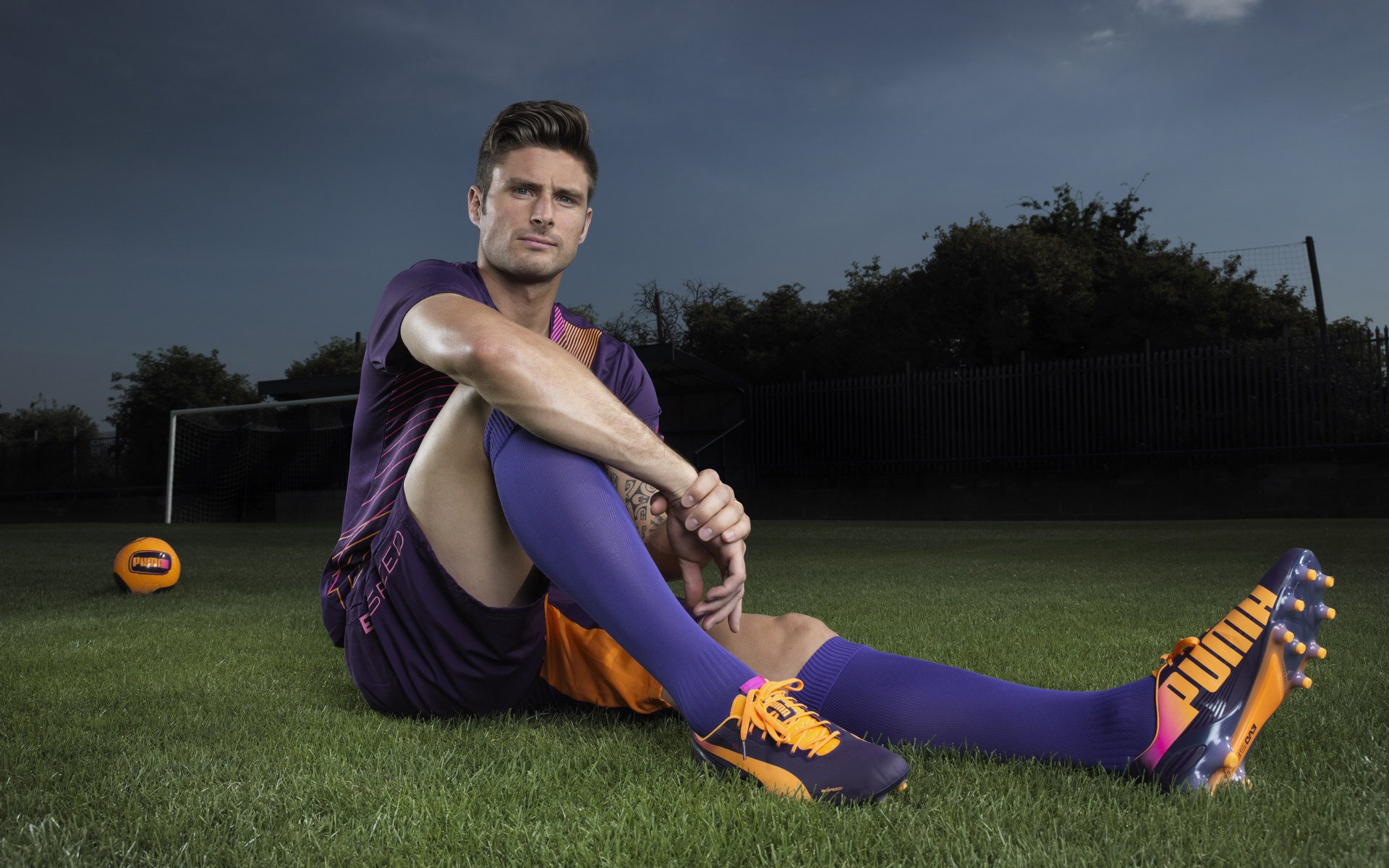 覃海洋决赛表现引发媒体关注，覃海洋父母